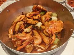 -七欣天香辣蟹火锅(闵行浦江欢乐颂店)