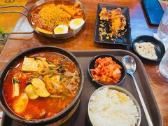 -米屋石锅拌饭(师大店)