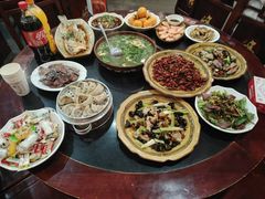 -老来福·非遗酸汤兔(凯旋路店)