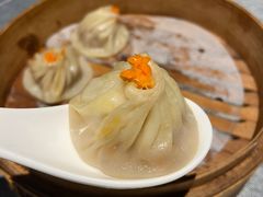 蟹粉小笼包-绿波廊(豫园店)