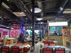 -马路牙子烧烤音乐酒馆(望京店)