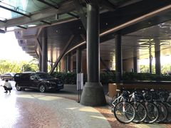 -上海滴水湖皇冠假日酒店