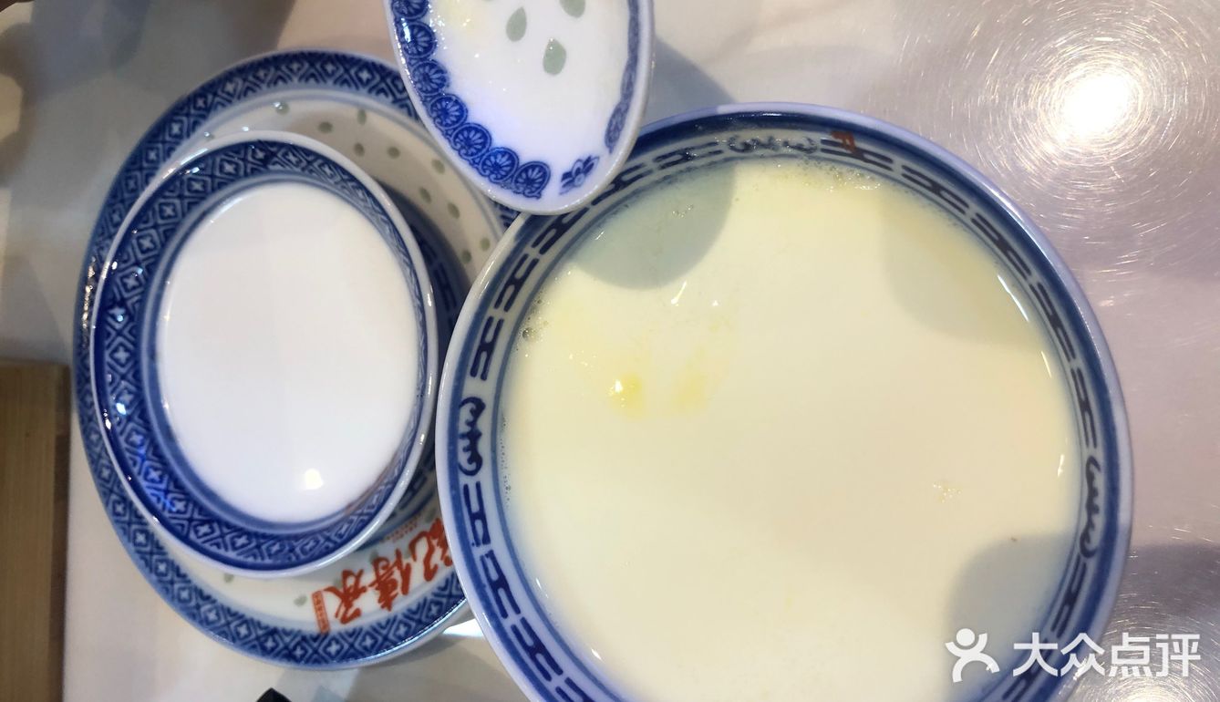 很符合我的口味。总的来说味道都不错，下次来尝尝其他的