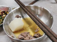 -张哞哞·鲜切牛肉自助火锅(高德置地店)