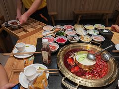 -周小明火锅(黑金冠社区店)