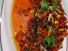 -巧克力渔家.小船海鲜胶东菜(万平口店)