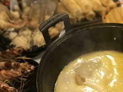 -鲜入围煮花胶鸡海鲜火锅