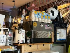 -熊猫一间店欧式奶茶铺