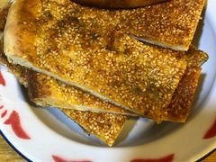 -老钟家烤羊排·敦伊阁清真餐厅胡羊焖饼