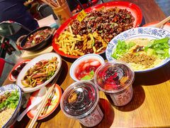 -歌乐人家·辣鸡酒馆(国贸店)