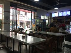 大堂-李氏紫竹林卤粉(火车站店)