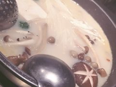 -煲宫猪肚鸡(昆山金鹰国际购物中心店)