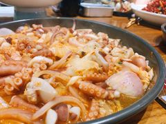 炭烤活八爪鱼-烧货·活海鲜炭烧(湖滨商业街店)