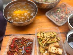 -正宗杨记普洱酸醋米线(总店)