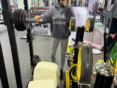 -享受健身·美体塑形馆