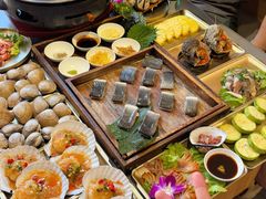 -围炉肉舍•炭烤活鳗•丹东海鲜烤肉(步行街店)