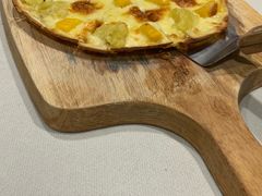 薄底榴莲披萨-悦享绿山墙西餐厅