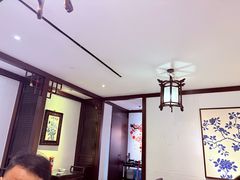 -三盅两件(百丽宫)