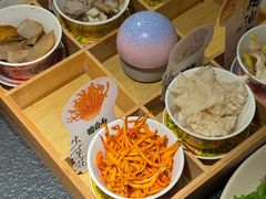 -菌自由丨野生菌火锅特色庭院餐厅(丽江古城店)