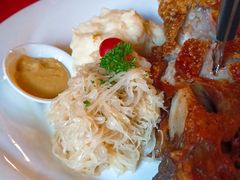 -申德勒加油站餐厅(三里屯北小街店)