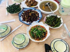 -洪霞餐馆