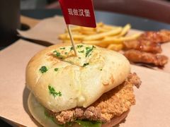 -必胜客(沈辽路万达店)