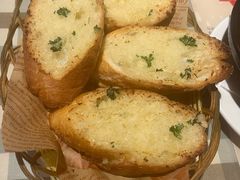 -BISTROFIORE美伊娜(伊犁南路店)
