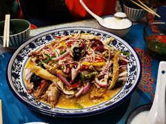 -一个勺子新疆锡伯主题私房菜(红墙巷49号院店)