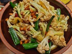 -天山集市(和家乐广场店)