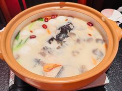 秀水浓汤鱼头皇（半个）-羡餐厅·杭帮菜·淳菜(千岛湖自由洲际殿店)