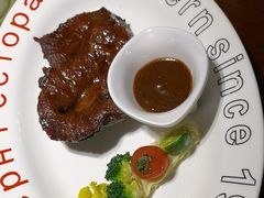 -马迭尔德式西餐精酿啤酒屋(中央大街店)