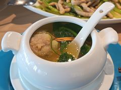 -渝信川菜 · 川味家常菜(财富购物中心店)