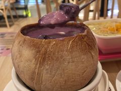 椰皇紫薯小圆子炖蛋白-满记甜品(巴黎春天宝山店)