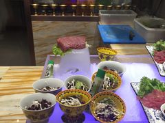 -西藏饭店·亚克·食光自助餐厅(文殊院店)