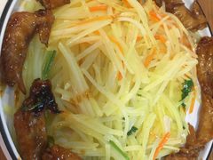 -胡同小馆(新威路店)