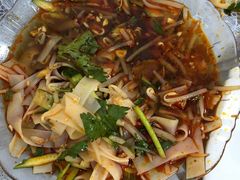 -YI PIN JU 一品居中餐厅 中国超市