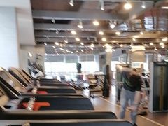 -乐刻运动健身(中电照明大厦店)