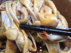 -王婆乔鲜鱼自助火锅(蜀汉路店)