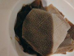 -牛YO寿喜烧·铁板烧和牛火锅自助(市府恒隆店)
