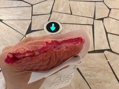 草莓流心芝士烧-粉粉乐鲷鱼烧(美罗城店)