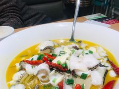 酸菜鱼-胡子大厨·超级小炒肉(晶耀前滩店)