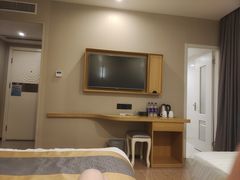 -Zsmart智尚酒店(上海北外滩四川北路东宝兴路地铁站店)