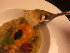 龙虾糙米饭-wann lounge 低温慢煮牛排·清吧