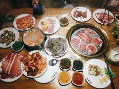 -韩京炭火烤肉自助料理(柯桥万达店)