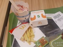 -麦当劳(伟城广场店)
