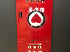 -爱丽丝冒险奇遇记