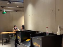 -麦当劳(中山公园龙之梦店)