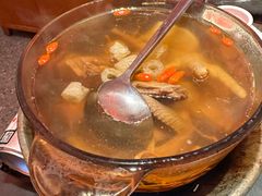 -鸽子侯·家宴·平价海鲜(市图书馆店)