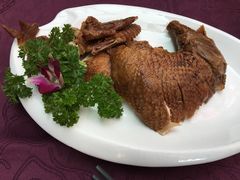 金牌吊烧鸡-万柳阁小馆·花园餐厅(龙潭湖店)