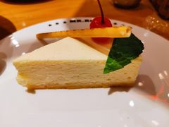 纽约芝士蛋糕-MR.ROCKY洛奇先生RESTAURANT&BAR(宝安壹方城店)